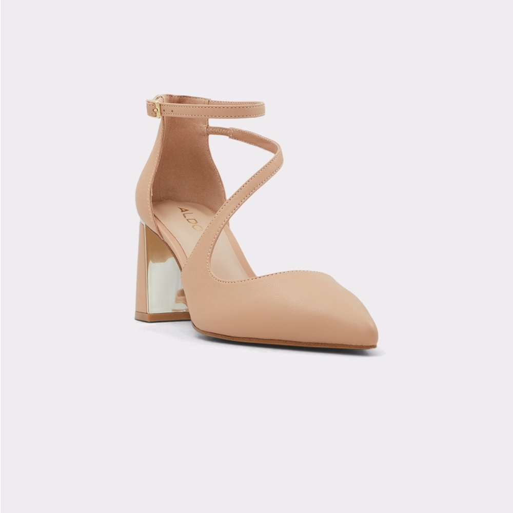 Aldo Annodar Brown Smooth size 7.5 block heel